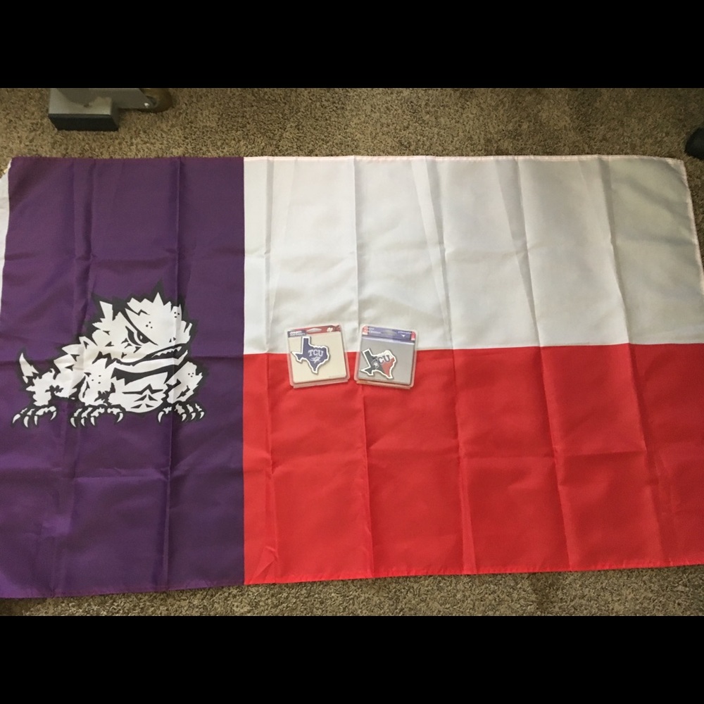 TCU bundle.  Flag, auto emblems, luggage tag